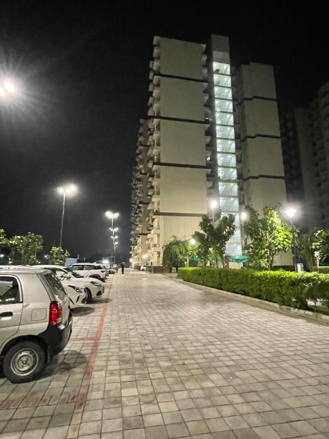 Alankrita Homes Лакхнау Екстер'єр фото